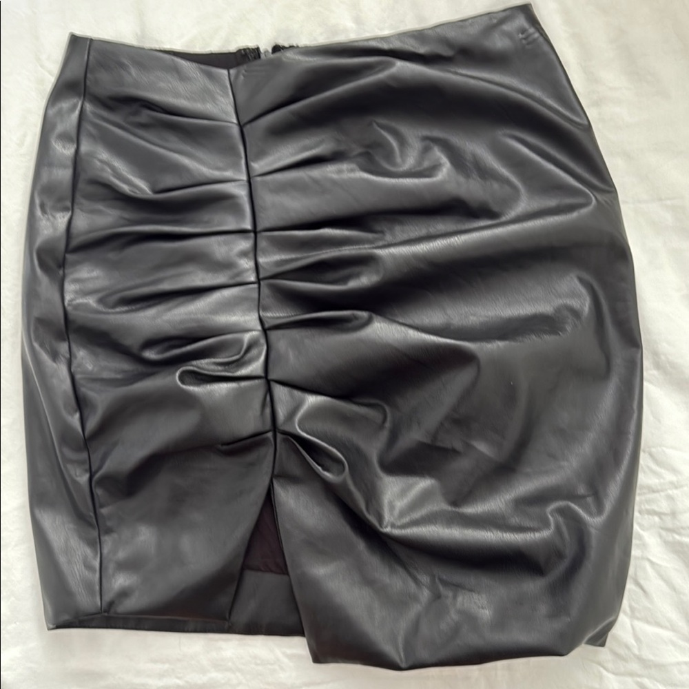 Stella Laguna Beach Black Ruched Pencil Mini Skirt